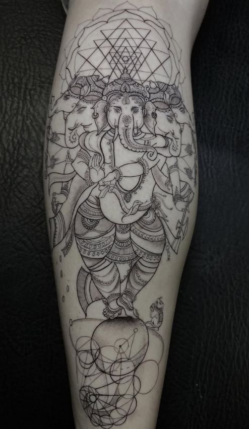 Tatuagem realizada por Madhava