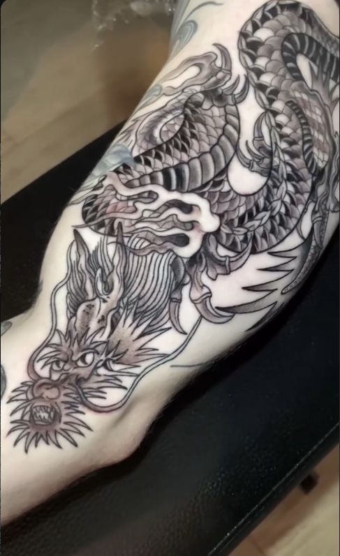 Tatuagem realizada por Madhava