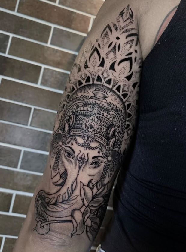 Tatuagem realizada por Madhava
