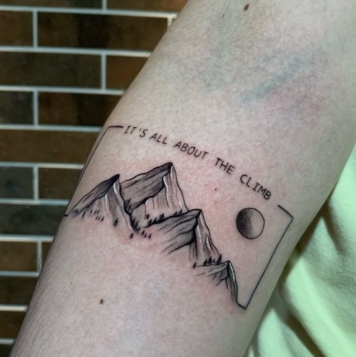 Tatuagem realizada por Madhava