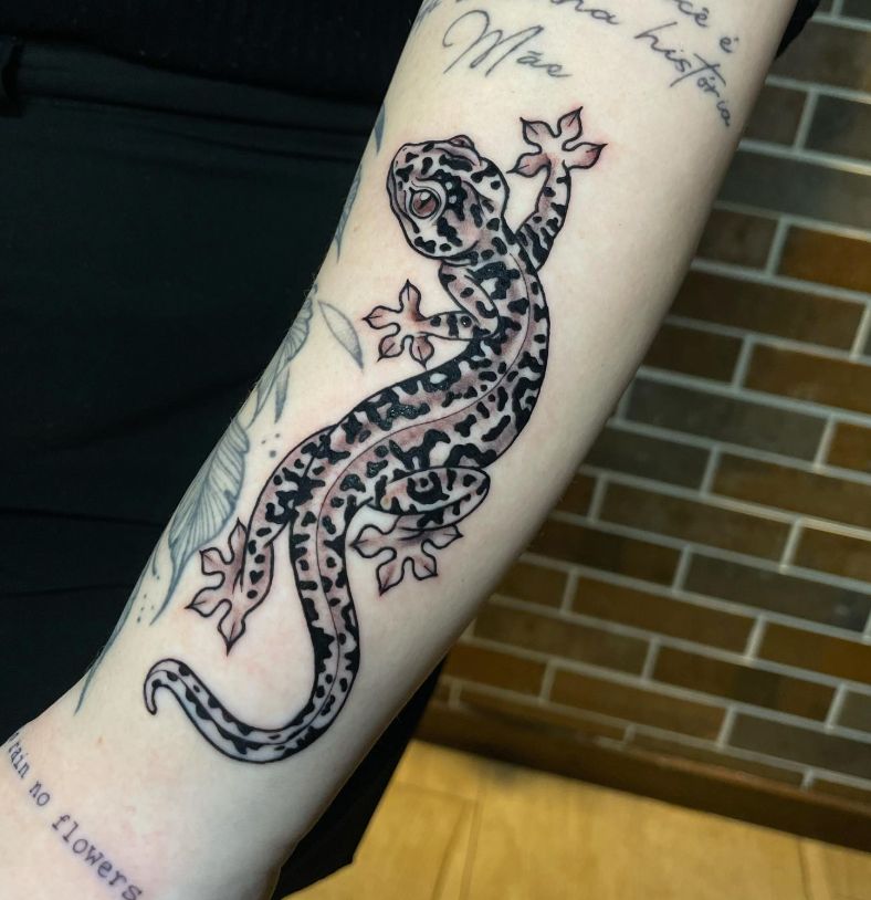 Tatuagem realizada por Madhava