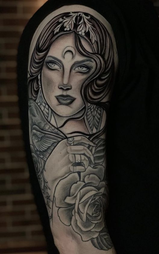 Tatuagem realizada por Madhava